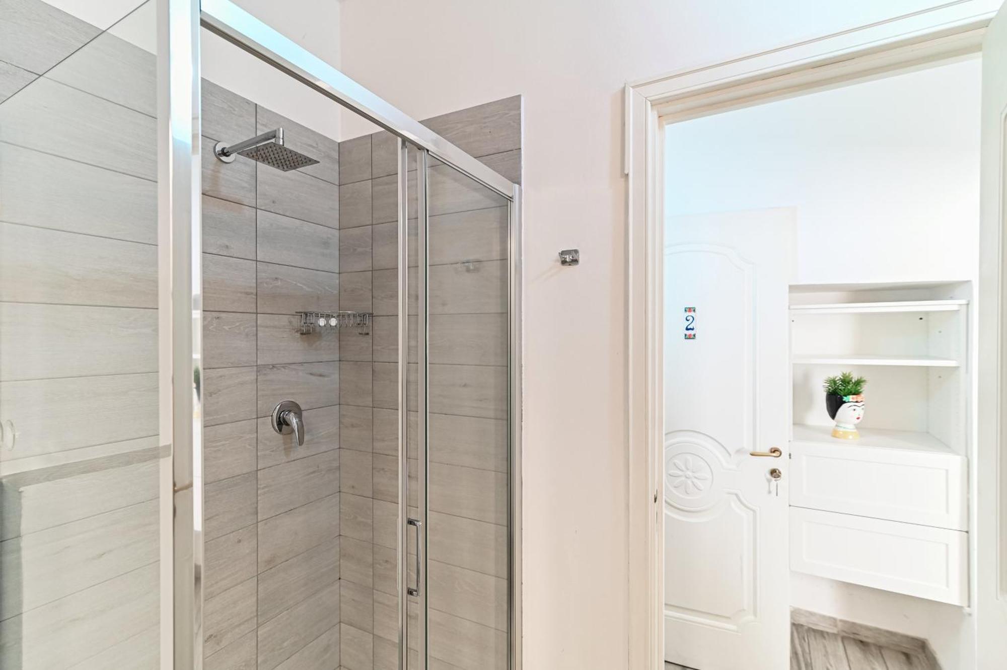 Joivy Al Duomo Guest House Комо Экстерьер фото