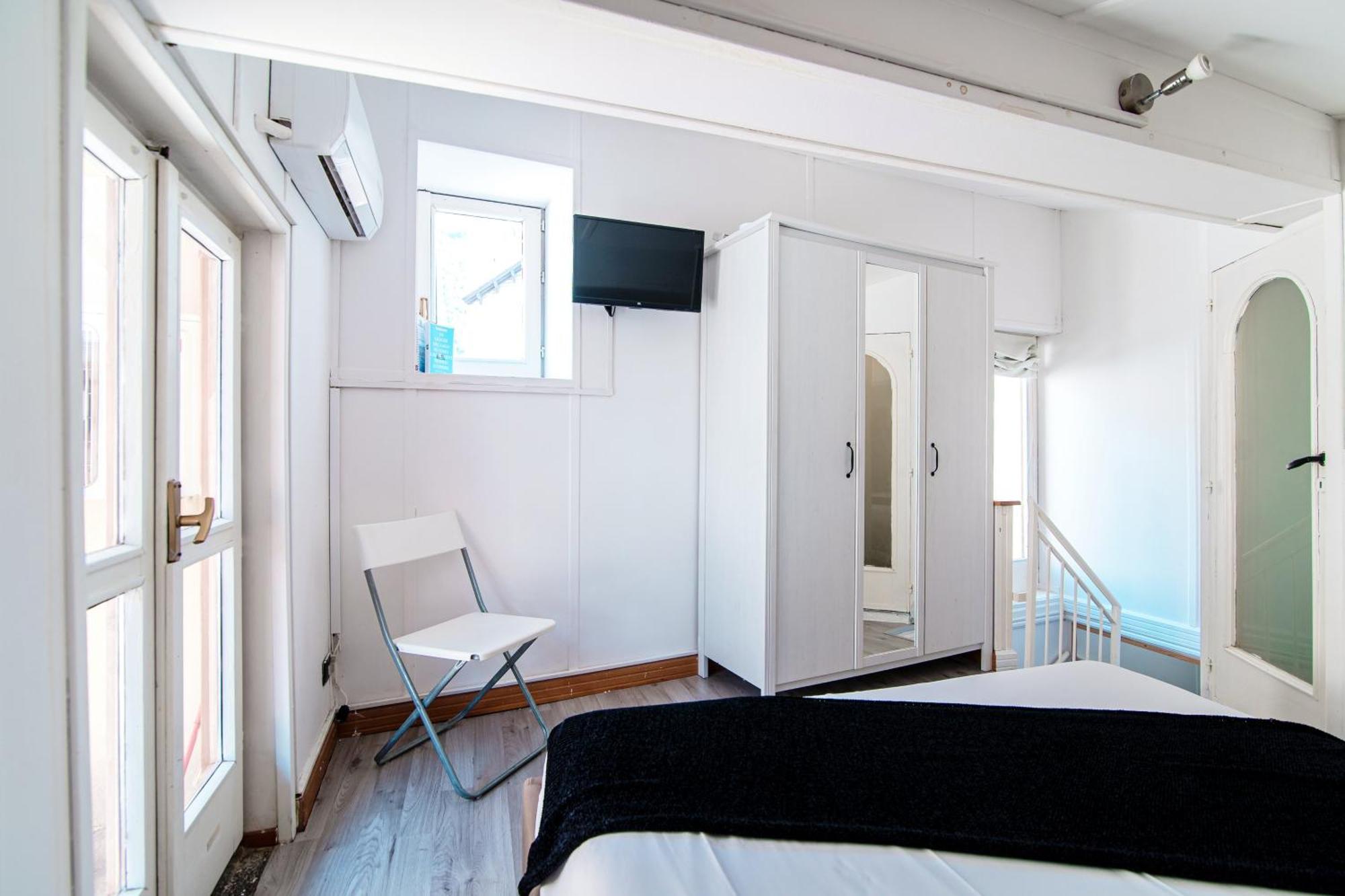 Joivy Al Duomo Guest House Комо Экстерьер фото