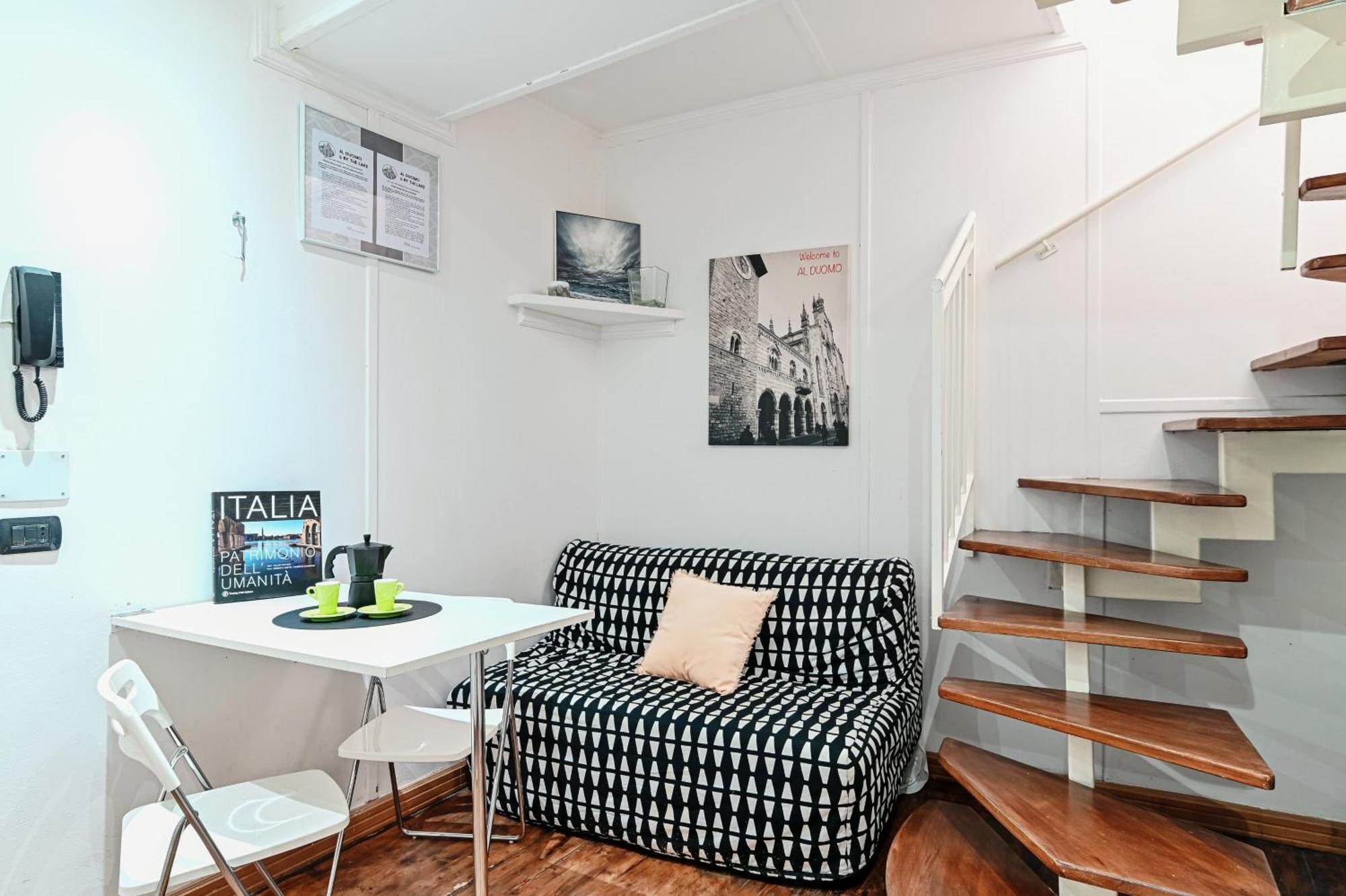 Joivy Al Duomo Guest House Комо Экстерьер фото