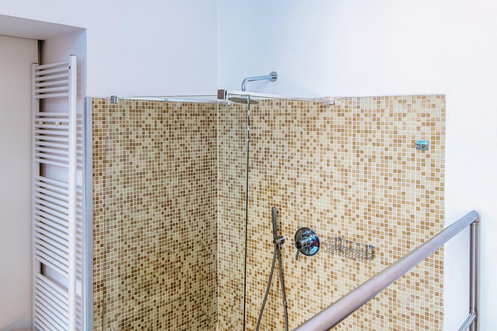 Joivy Al Duomo Guest House Комо Экстерьер фото